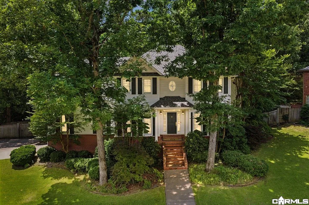 4 bed, 3.5 bath, 2836 sqft, $3,395 — Photo 1