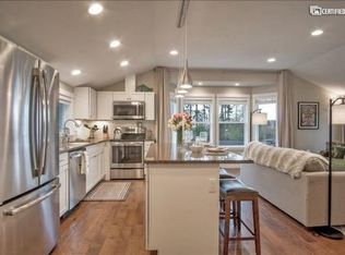 23323 15th Ave SE, BOTHELL, WA 98021