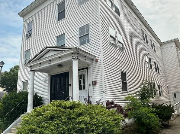 251 Pine Street, Manchester, NH 03103