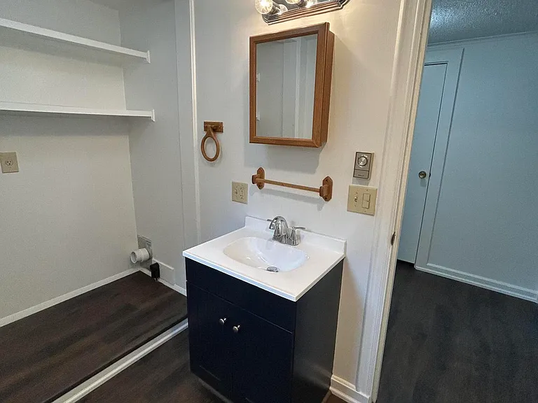 533 Chestnut St #2 — Photo 10