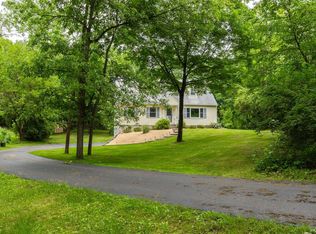 12 Toddy Ln, Poughkeepsie, NY 12603