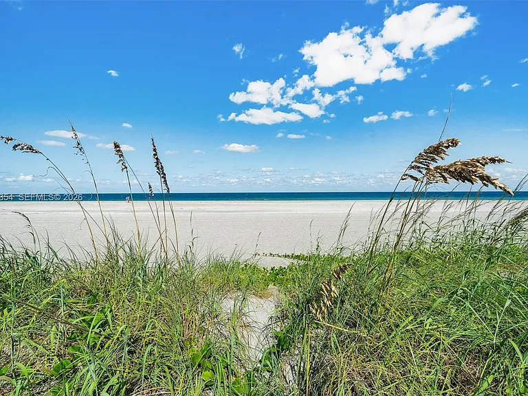 355 S Ocean Dr #401 — Photo 24