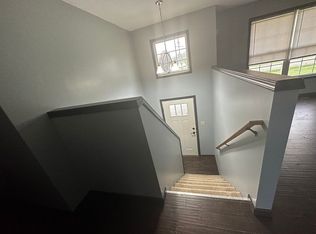 1380 Center Rd, New Franklin, OH 44216