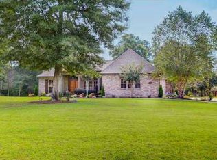 720 Windermere Xing E, Madisonville, LA 70447