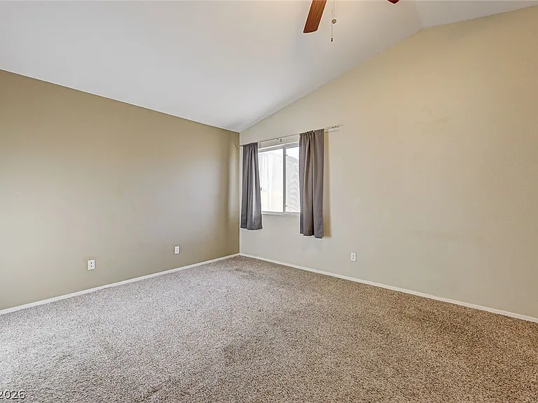317 Greenleaf Glen St — Photo 33