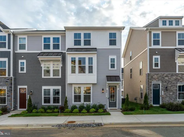 9211 Forkleaf Oak Dr, Fredericksburg, VA 22407