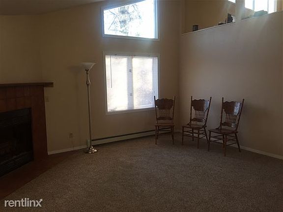 Family Room 3