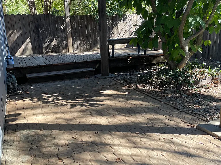 548 Eldridge Ave — Photo 13