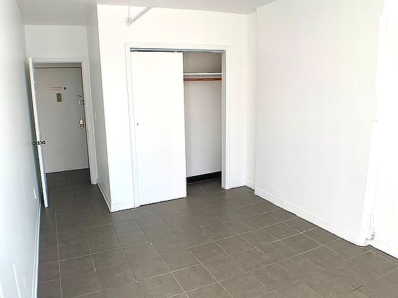 4th image of 242 Lenox Ave APT 1A