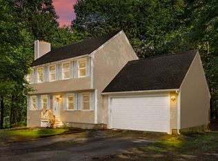 23 Wright Rd, Derry, NH 03038