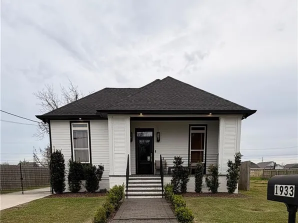 1933 Center St, Arabi, LA 70032