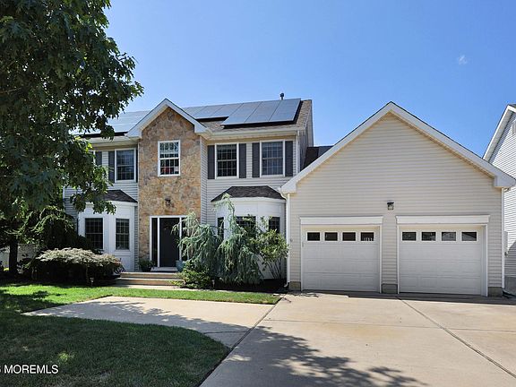 2nd image of 1417 Dorsett Dock Road