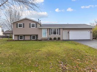 1289 Goss Ave, Menasha, WI 54952