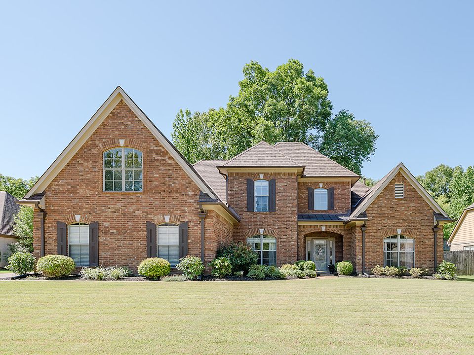 1st image of 8305 Hunters Meadow Ln