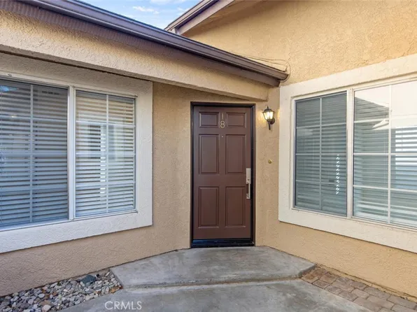 22830 Banyan Pl Unit 18, Santa Clarita, CA 91390