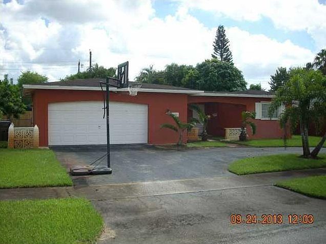 1st image of 1601 NW 73rd Avenue