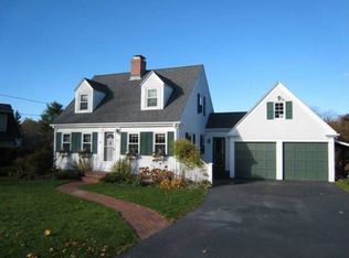96 High St, Yarmouth, ME 04096