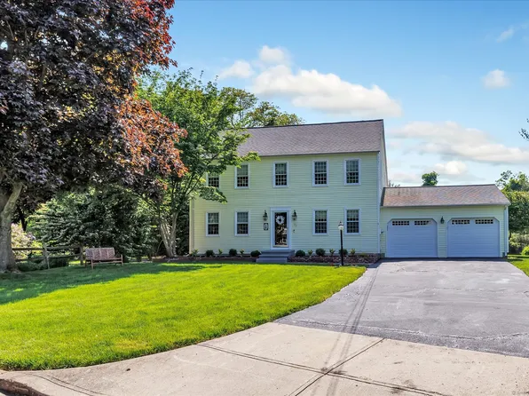 70 Jennifer Lane, Milford, CT 06461