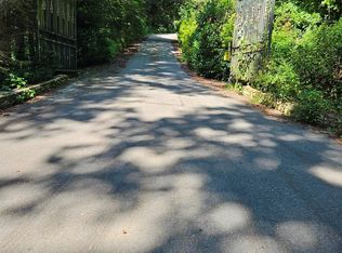 10 Boulder Ln, Maggie Valley, NC 28751