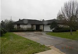 10118 Kirkbluff Dr