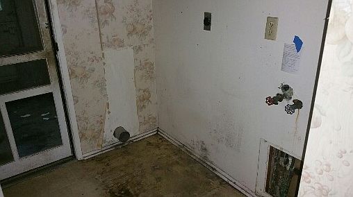 5th image of 408 NW 75th St