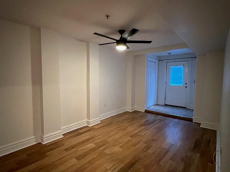 827 Garden St #1 — Photo 12