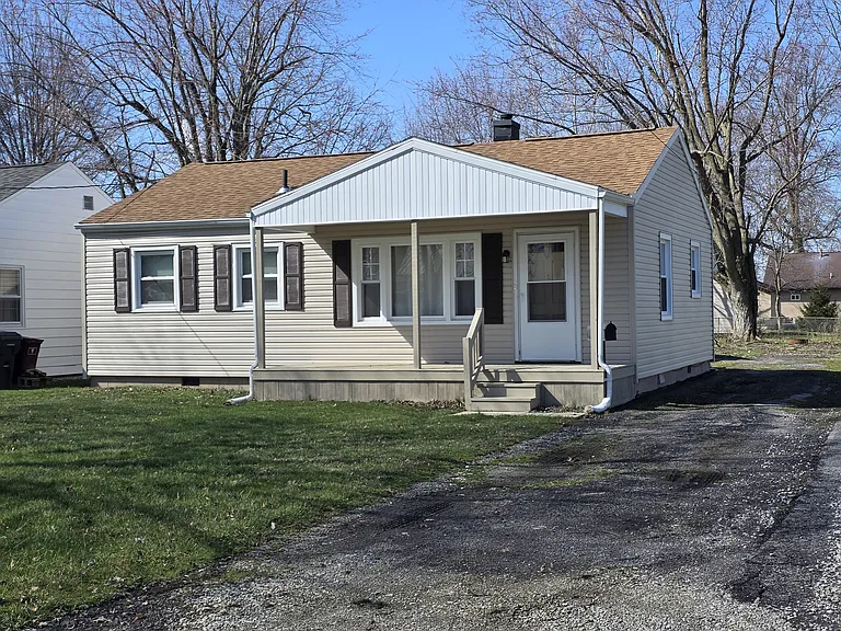 718 S Judkins Ave — Photo 2
