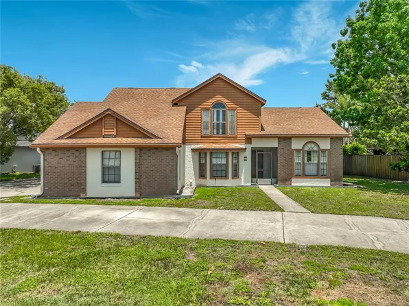 2205 Fairmont Cir, Orlando, FL 32837