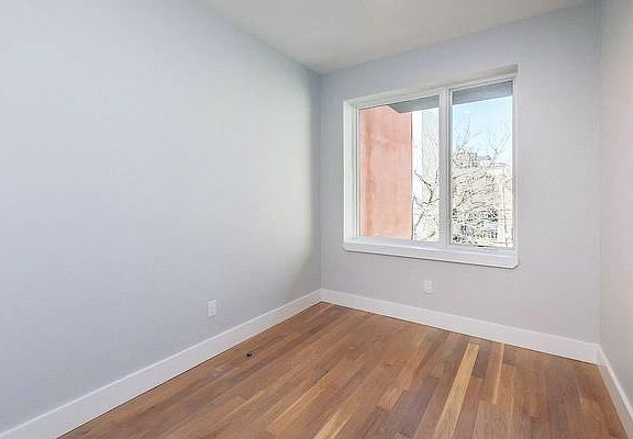 4th image of 745 Lafayette Ave APT 2A