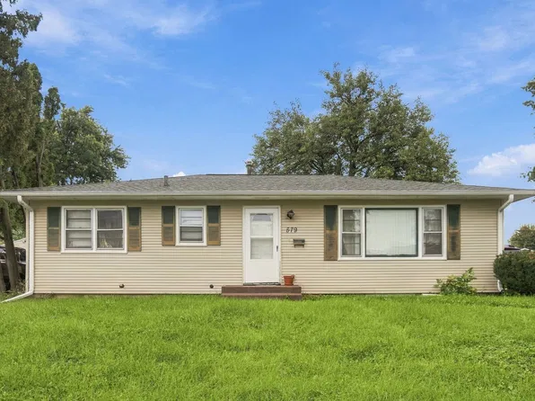 579 31st Ave, East Moline, IL 61244