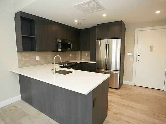 5th image of 31-77 37th St #2C
