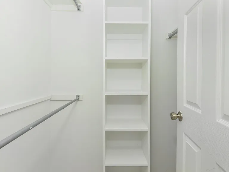 37743 Avon Ln — Photo 17