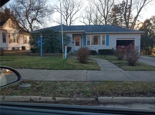 527 Prairie St, Paris, IL 61944