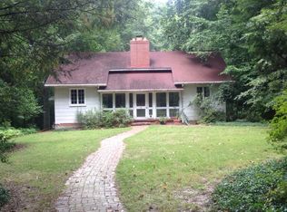 7135 Woodland Dr, Springfield, VA 22151