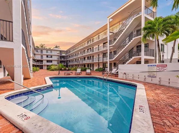 2924 Day Ave APT N314, Miami, FL 33133