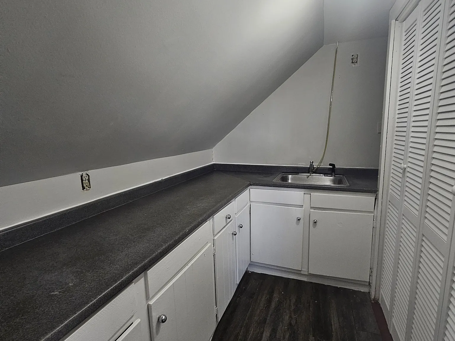 1 bed, $1,250 — Photo 4