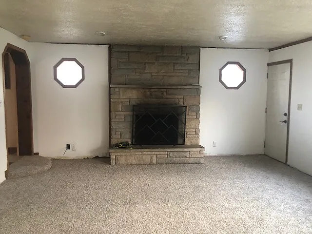 830 Manchester Dr — Photo 9