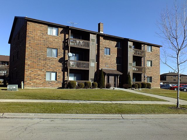 1st image of 15719 Peggy Ln APT 10