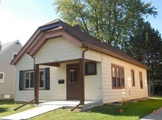 2829 S 68th St, Milwaukee, WI 53219