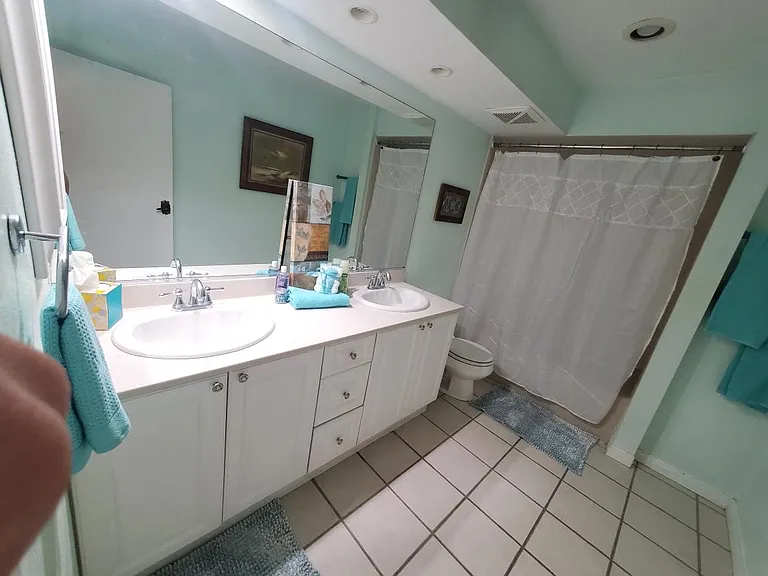 3128 E University Ave — Photo 15