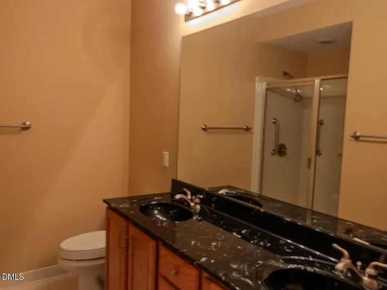822 Providence Glen Dr — Photo 12
