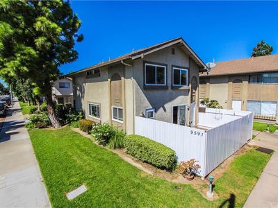 9591 Pettswood Dr #7, Huntington Beach, CA, 92646