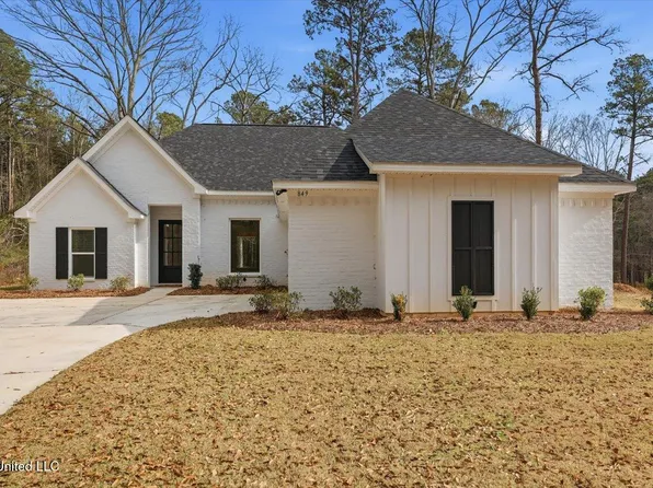 849 NW 11th Ave, Magee, MS 39111