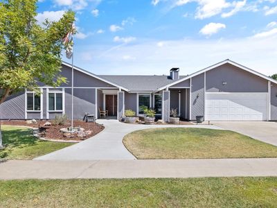 450 E Birch Ave, Hanford, CA, 93230