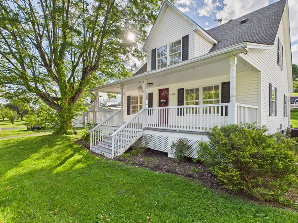 19133 Wyndale Rd, Abingdon, VA 24210