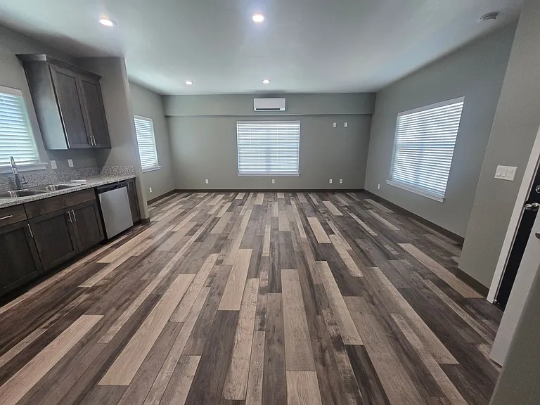 2032 Allen Creek Rd #B — Photo 8