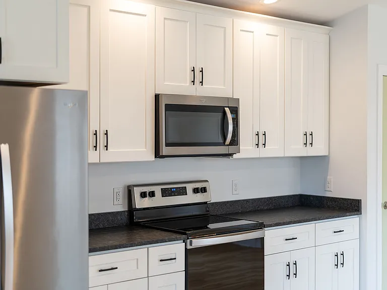 562 N Bayard Ave — Photo 24