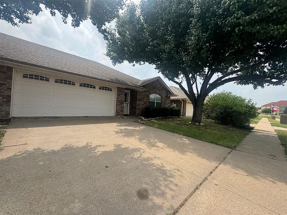 1st image of 1008 Teresa Ct