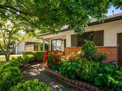 2241 Ione St, Sacramento, CA, 95864