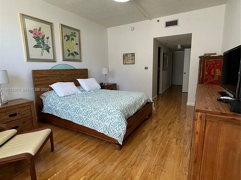 251 Crandon Blvd #338 — Photo 10